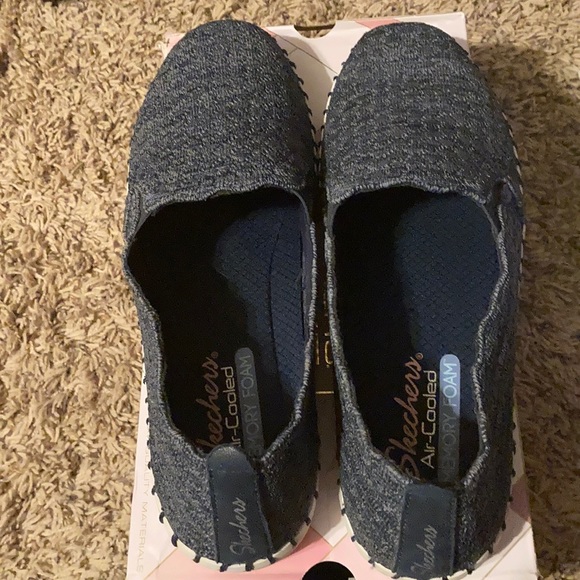 skechers active avenue black